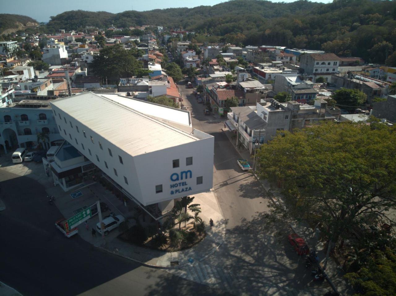 Am Hotel Y Plaza Huatulco Exterior photo